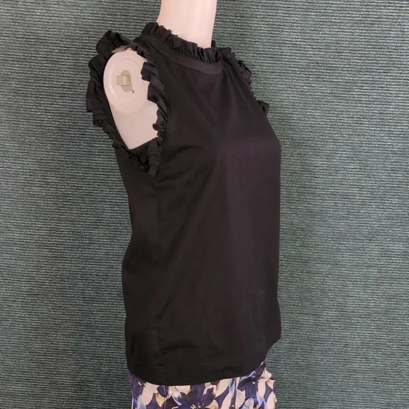 Banana Republic Ruffle Couture Tee - Picture 6 of 9